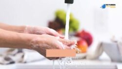 Get Rid Of Stubborn Oil Clogged Drain With This Trick
